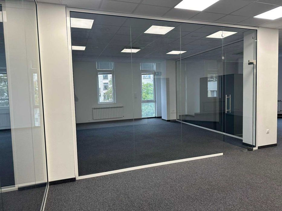 ОФИС ПОД НАЕМ – 208 кв.м