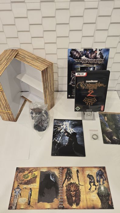 Neverwinter Nights 2 Lawful Good Collector's Edition PC
