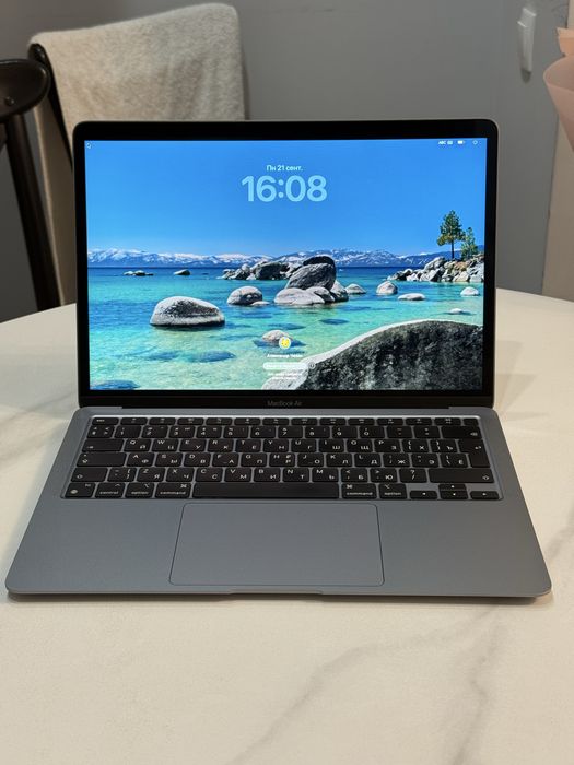 MacBook Air M1 16/512 GB 2020