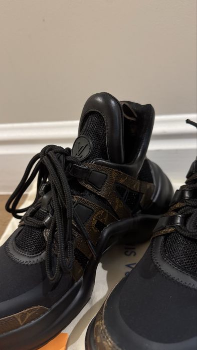 Louis Vuitton sneakers 36