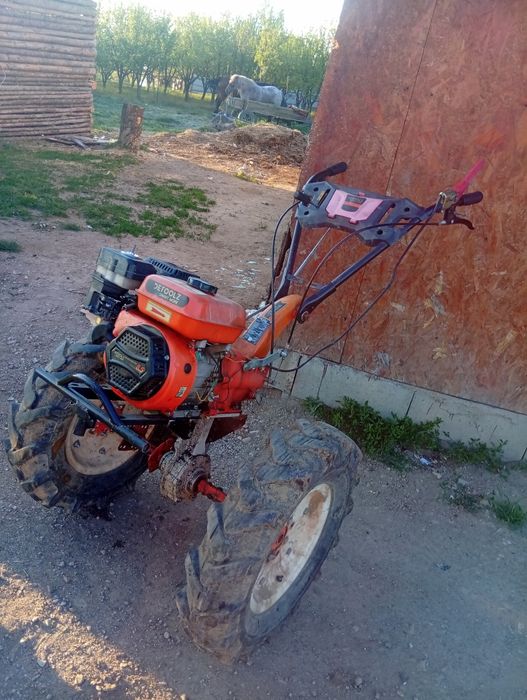 Vând motocultor detolz 8,5 cp