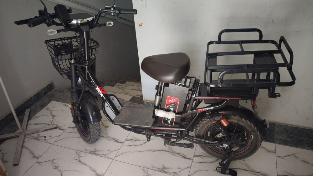 Skuter monster sotiladi