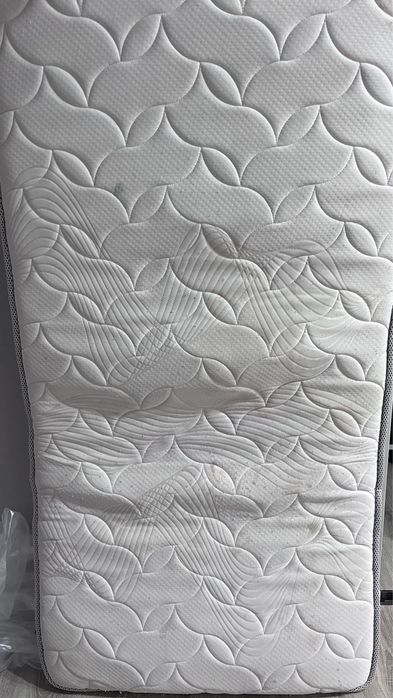 Продам Матрас 90*180