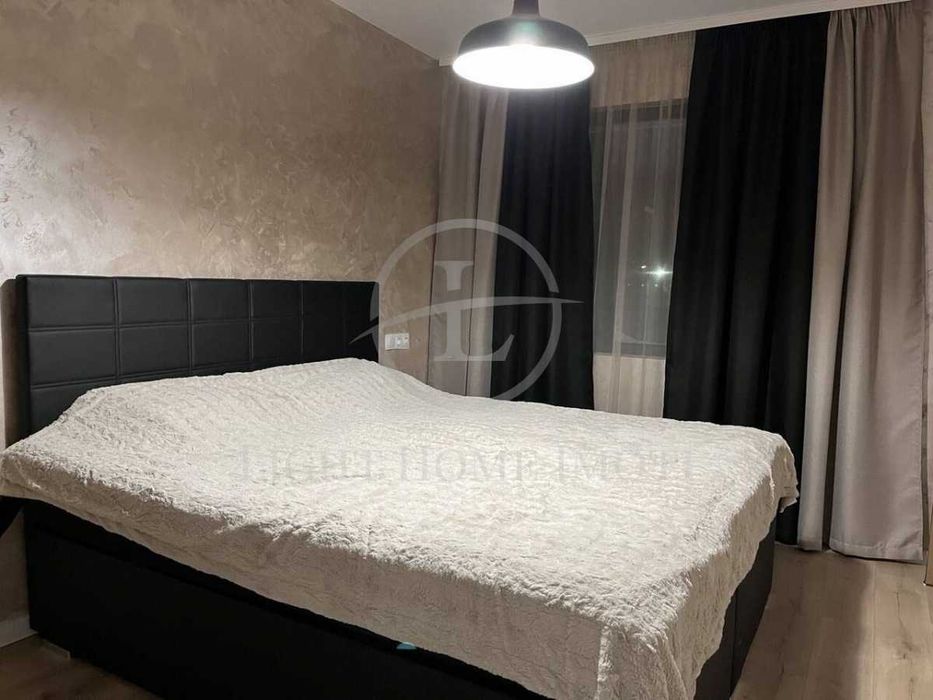 Продава се Тристаен апартамент в Пловдив, Център - 65 кв.м за 1361 €/кв.м - Снимка #4