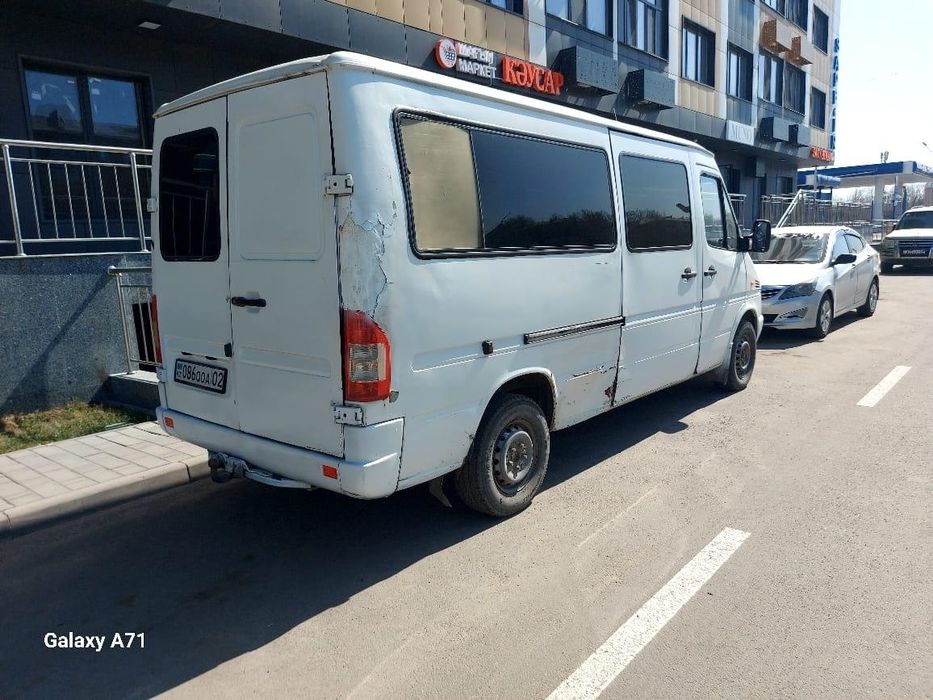 Срочно продаётся мерседес спринтер