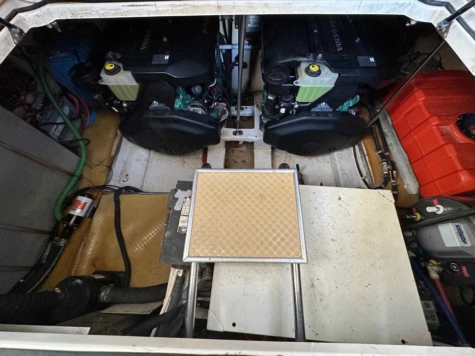 Ambarcatiune Larson 330