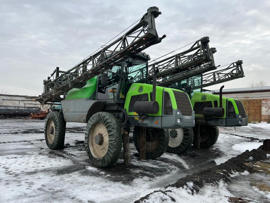 Самоходный опрыскиватель