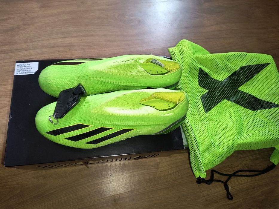 Професионални футболни обувки Adidas X
