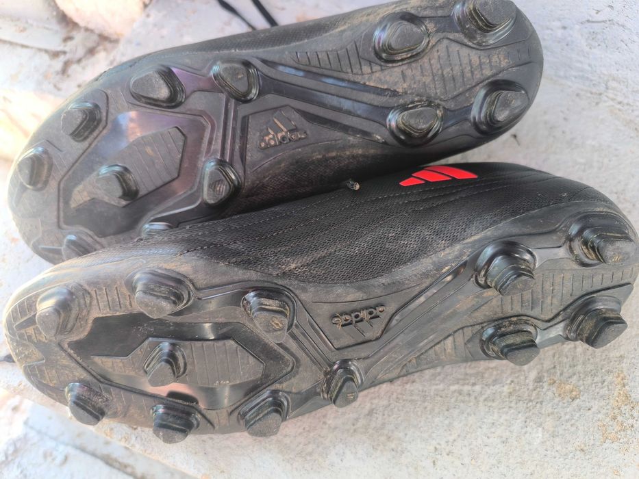 Бутонки Adidas 43  номер