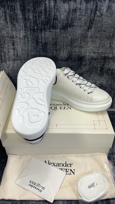 Alexander McQueen nr 39