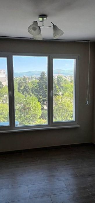 Дава се под наем Тристаен апартамент в София, Дружба 1 - 80 кв.м за 599 € - Снимка #2