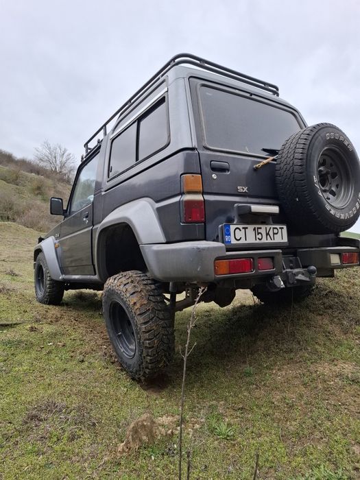 Daihatsu Rocky offroad / vanatoare comparabil cu Patrol Toyota G  Wran