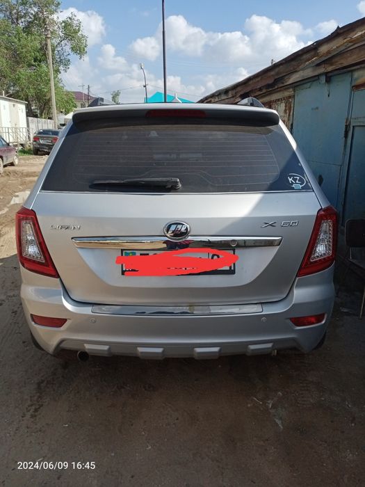 Продам автомобиль ЛифанХ60.