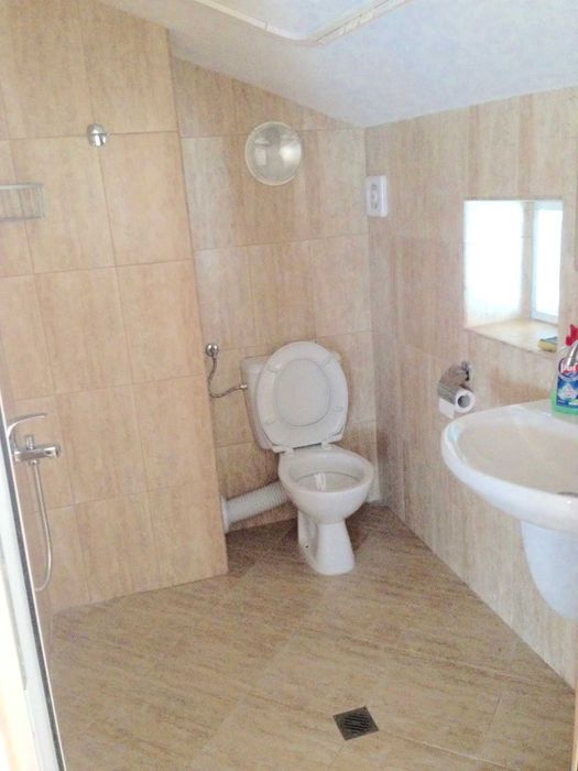 Дава се под наем Ателие в Варна, Спортна зала - 35 кв.м за 250 € - Снимка #6