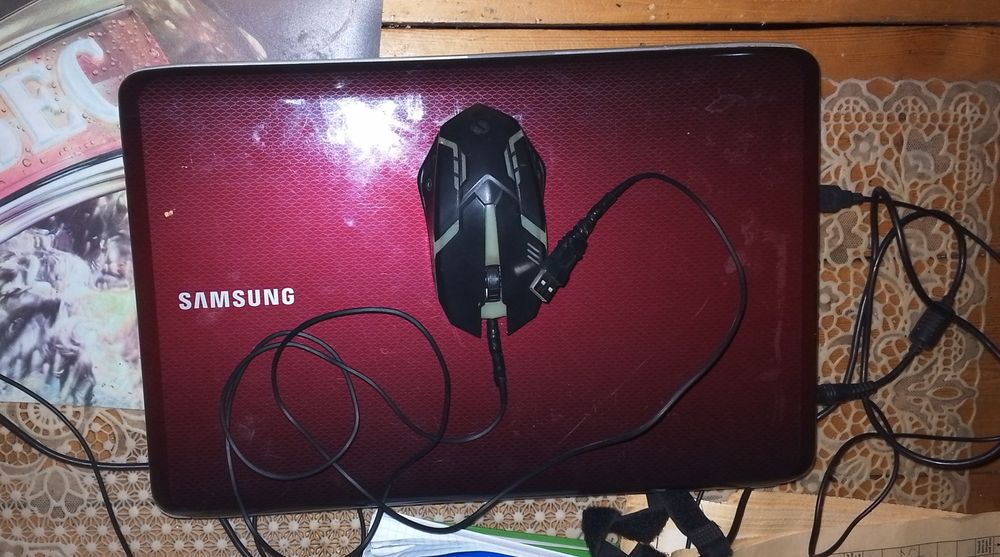 Продам  ноутбук Samsung r528
