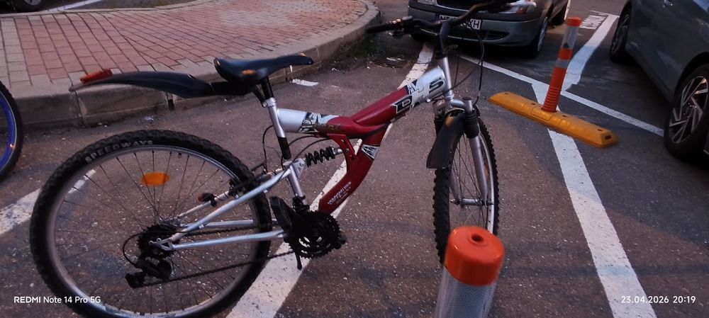 Vând bicicleta in stare bună