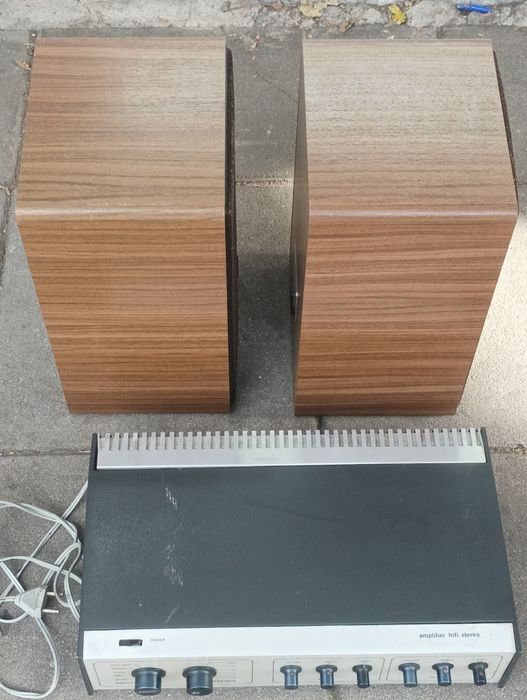 Професионални колони с усилвател GRUNDIG, SUPER HIFI Box 550.