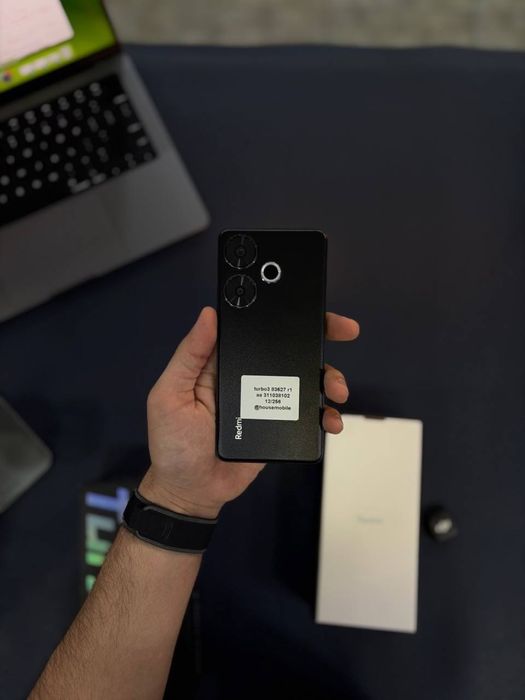 Redmi Turbo 3  China versia