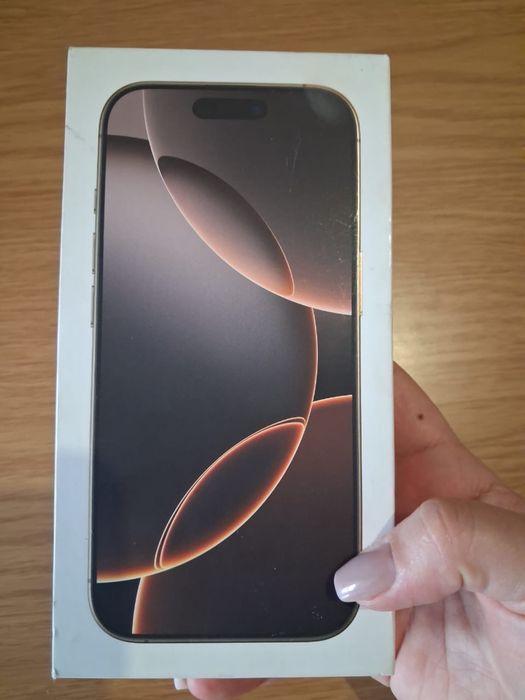 Iphone 16 pro в отличном состоянии