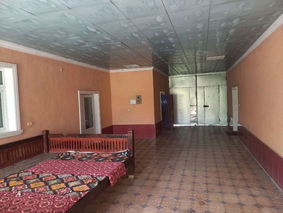 Sotiladi Карши шахри, Магзон махалласи , Нодира кучаси 23 уй