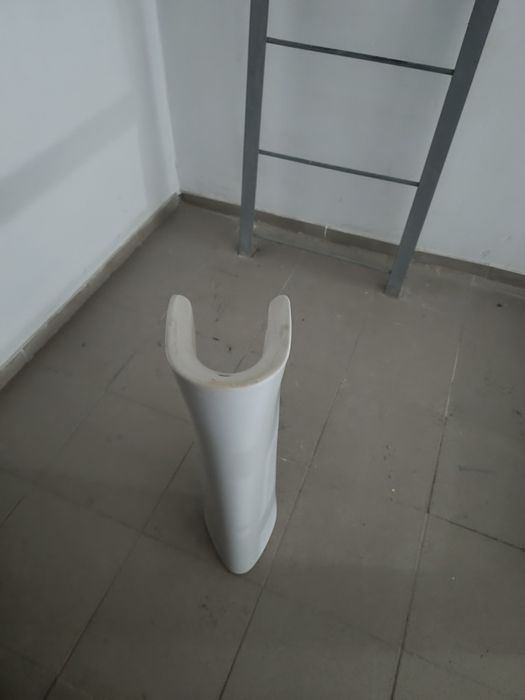 Продам Раковину керамический