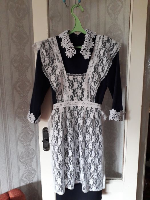 Школьное платье    .