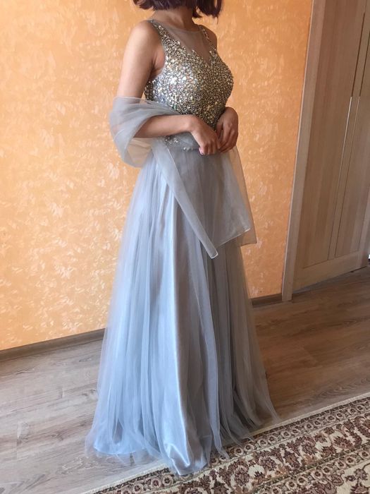 Вечернее платье длинное