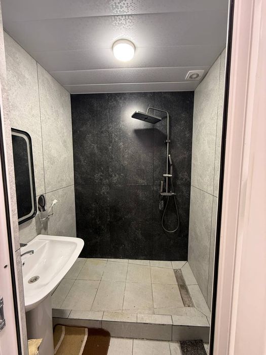 Kunlik kvartira toza elitniy joy