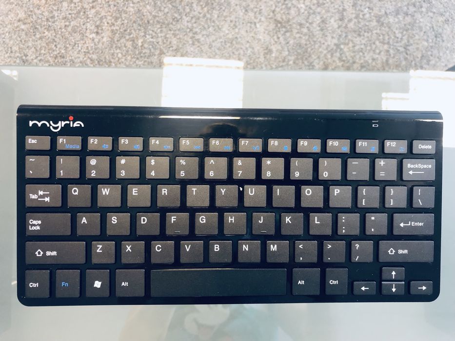 Vand tastatura Bluetooth Myria