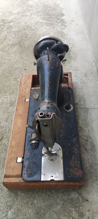 Продавам шевни машини 15 евро.