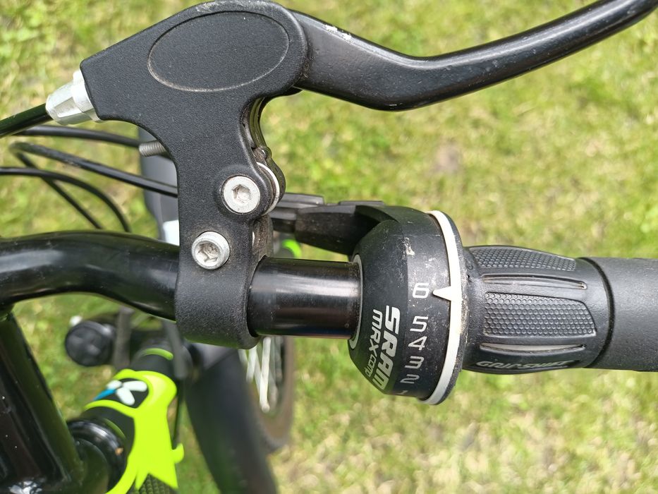 Bicicleta Btwin Rockrider 500