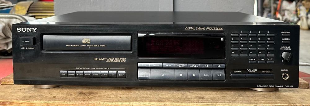 Vand CD player Sony CDP -D7