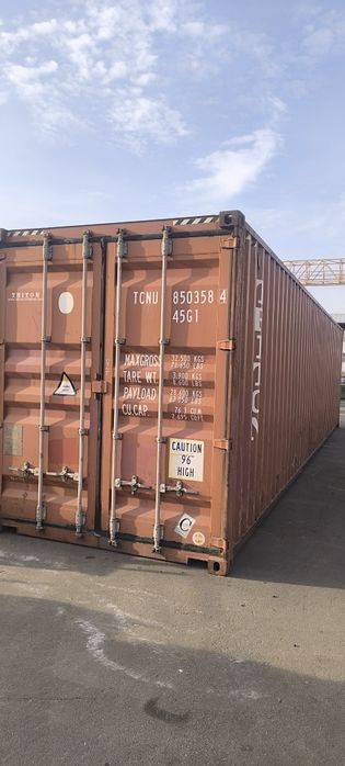 Контейнер 40 футовый.