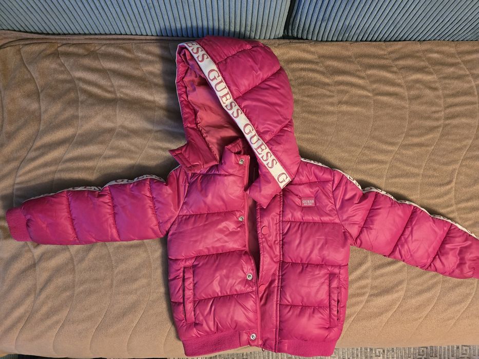 GUESS детско яке