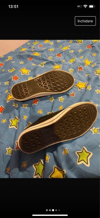 tenesi sinsay marimea 41,chiar daca pe ei este 42,sunt noi