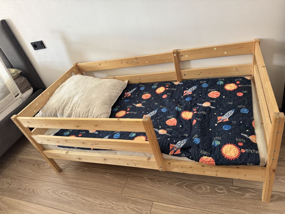 Продам кровать 160*80