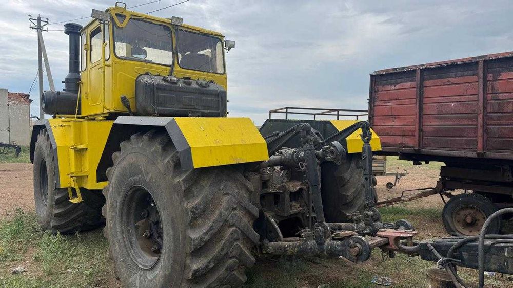 Кировец К 700 в отличном состояний