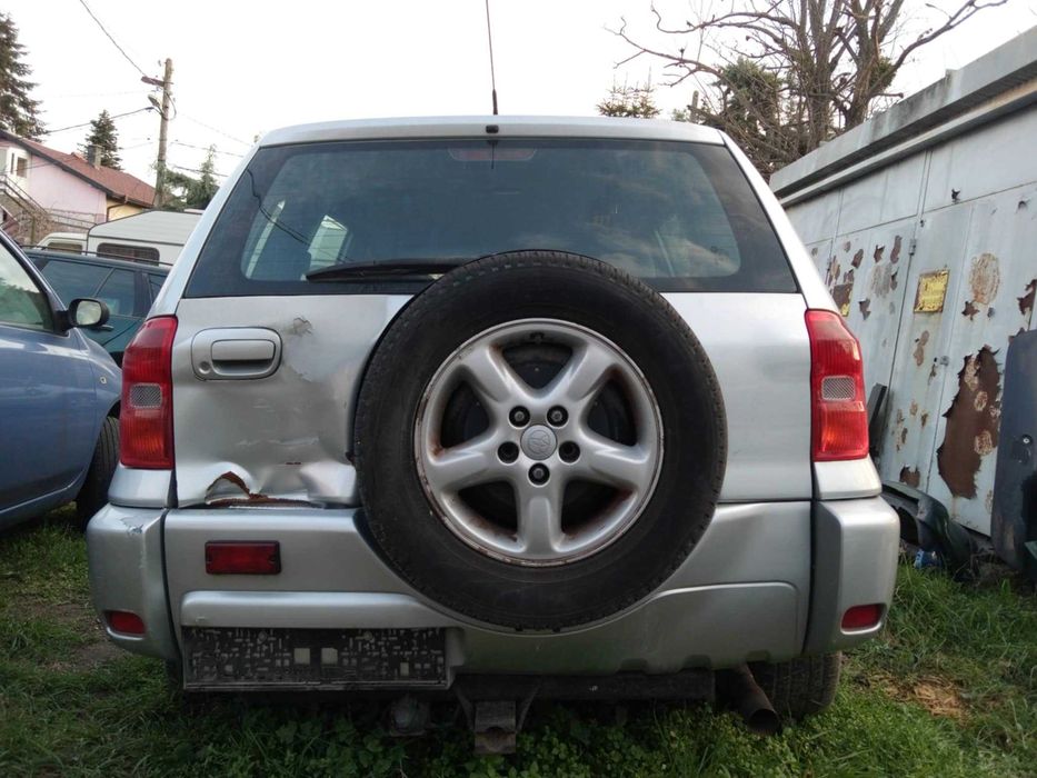 Тойота Рав 4 Toyota Rav 4 на части