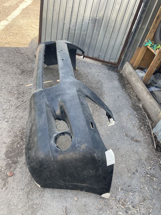 Бампер лексус 570