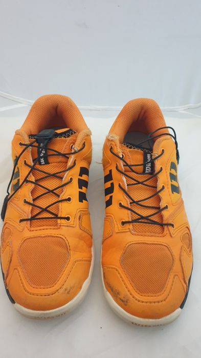 Спортни обувки за тенис