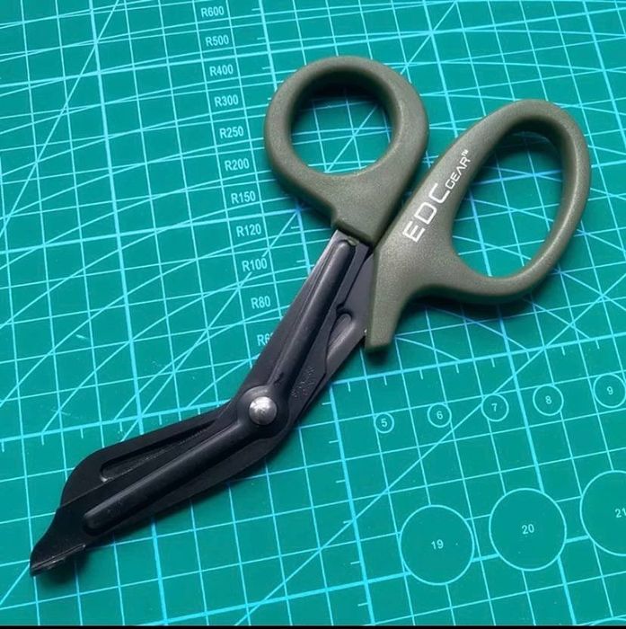 Тактические и медицинские ножницы. Taktik va tibbiyot qaychisi