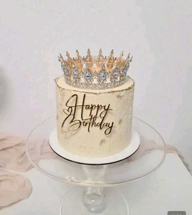 Красива кристална корона