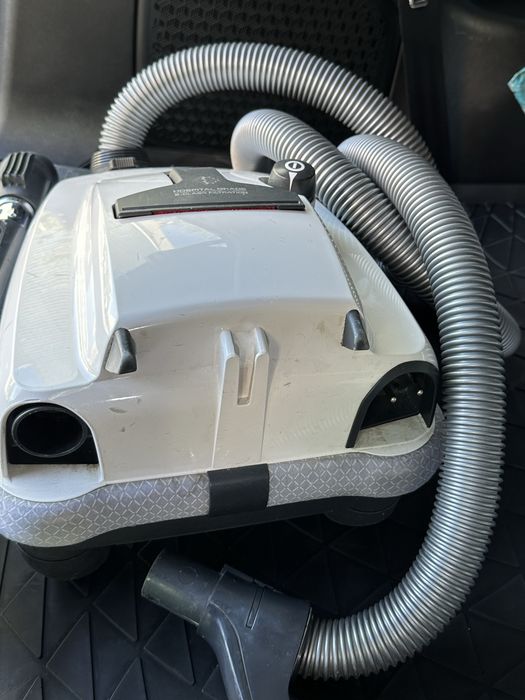 Продам пылесос Bork