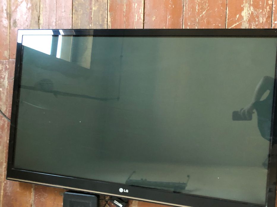 Televizor 43 tali