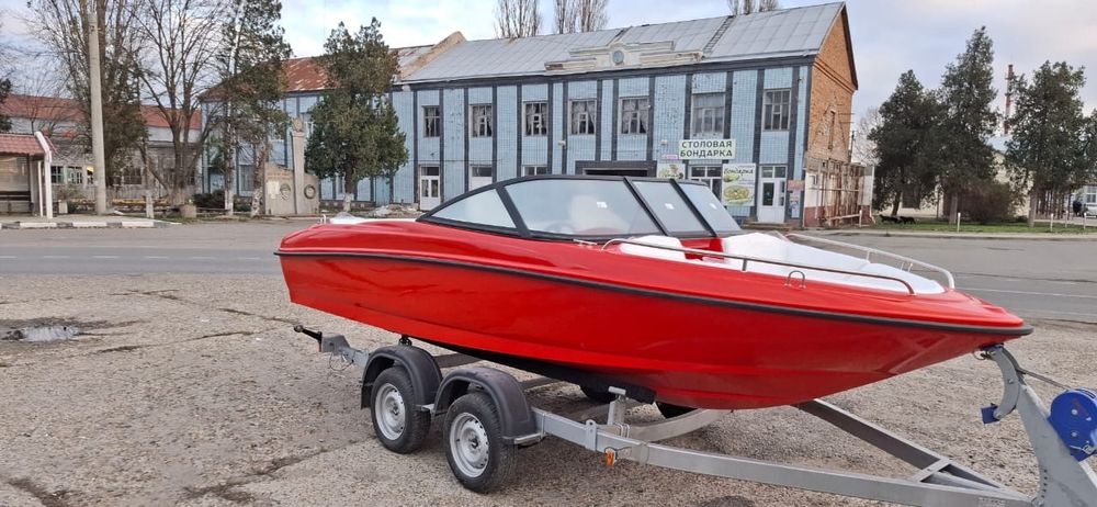 Катер Касатка vt 530 "красная фурия