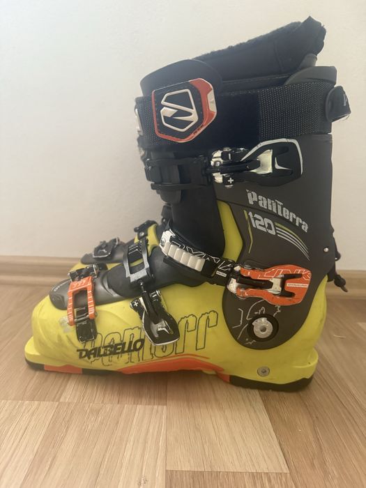 Ски обувки Dalbello