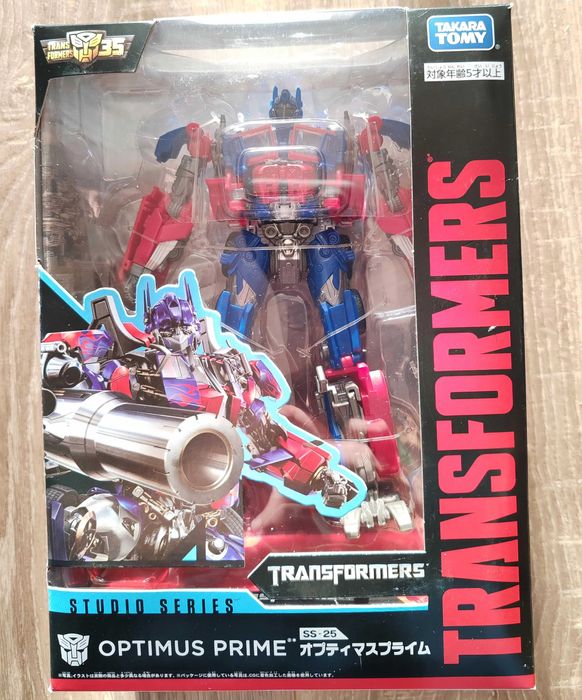 Figurina Transformers Studio Series Optimus Prime (Jetfire combiner)