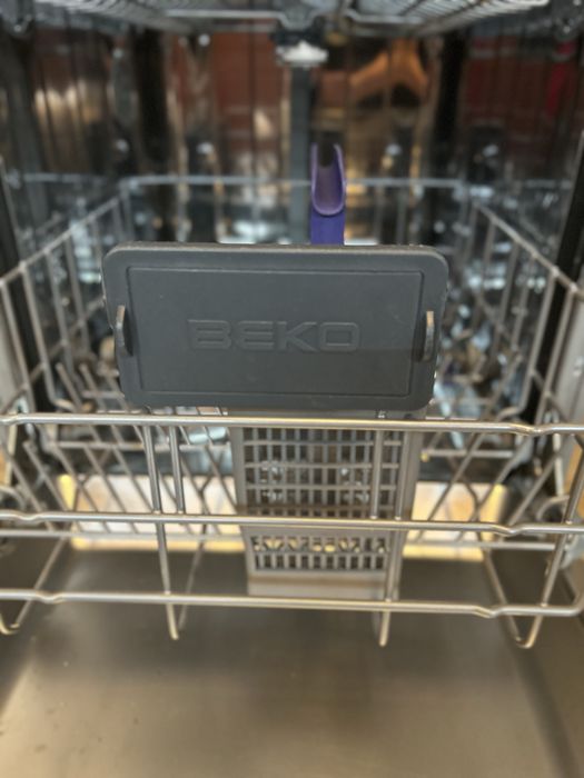Съдомиялна BEKO за вграждане