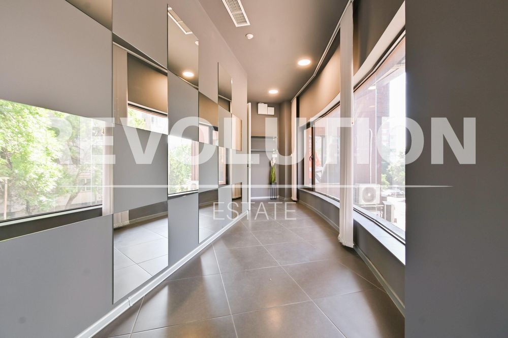 Дава се под наем Магазин в София, Лозенец - 123 кв.м за 2500 € - Снимка #2