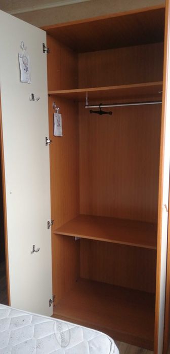 Vand 2 dulapuri 90*60*215 cm